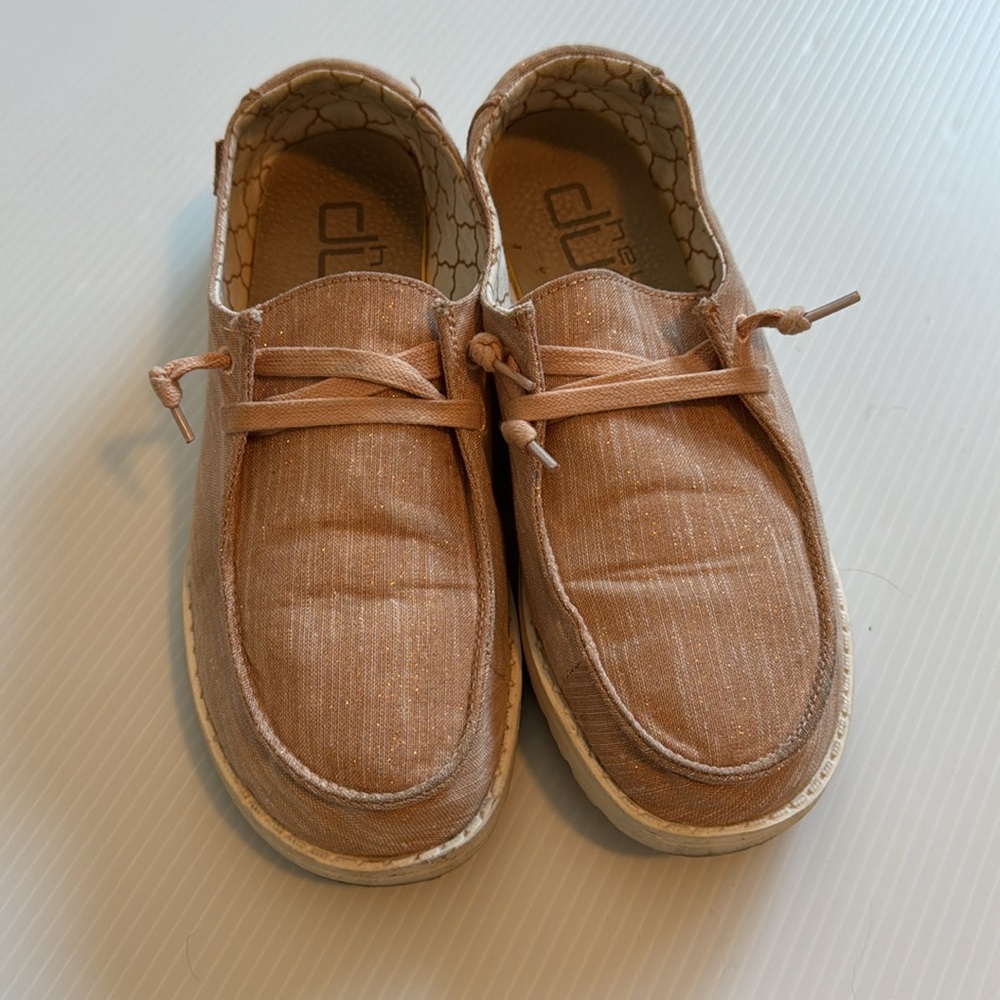 Hey Dude “Wendy” Sparkle Rose Gold Slip-On Shoes.  Women’s size 7
